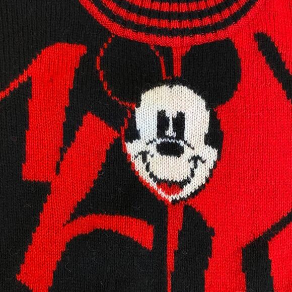 VTG Mickey Mouse Red and Black 100% Knitted Shetland Wool Sweater S - Picture 9 of 10